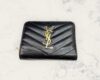 SAINT LAURENT サンローラン カサンドラ 折財布 を神戸市灘区で売るなら当店へ